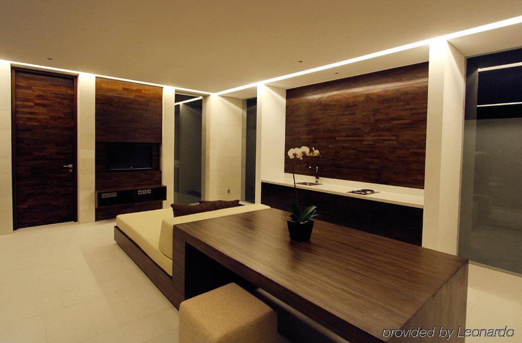 Equilibria Seminyak Villa Luaran gambar