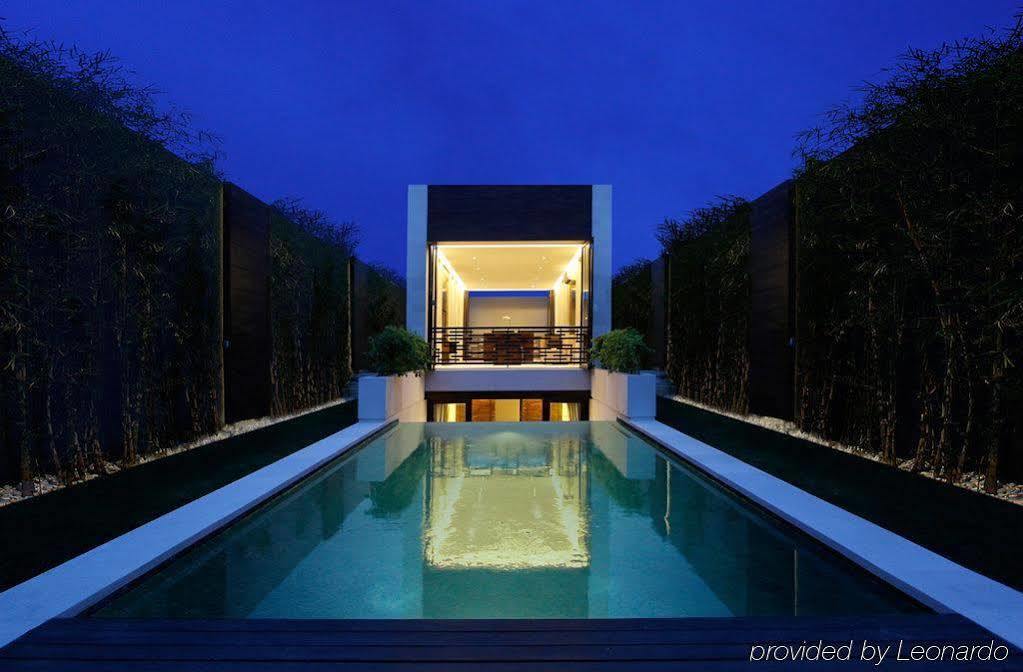 Equilibria Seminyak Villa Luaran gambar